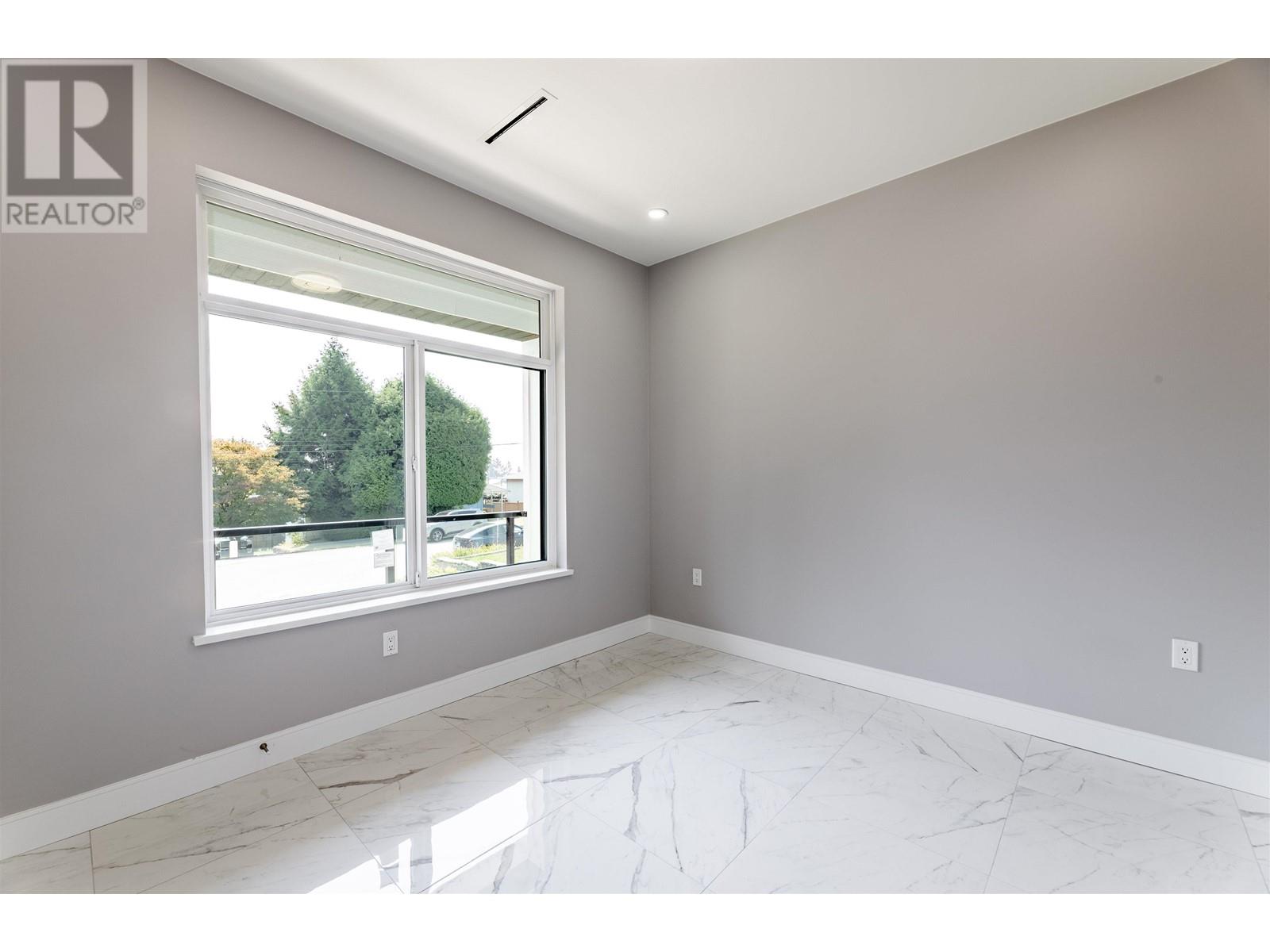 1163 Dansey Avenue, Coquitlam, British Columbia  V3K 3H5 - Photo 8 - R2827077