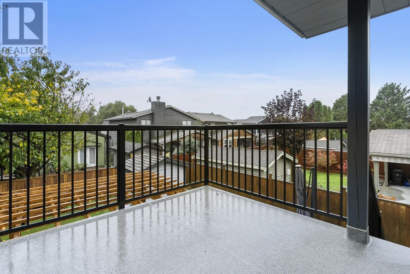 19054 117b Avenue, Pitt Meadows, British Columbia  V3Y 1Y1 - Photo 28 - R2826926