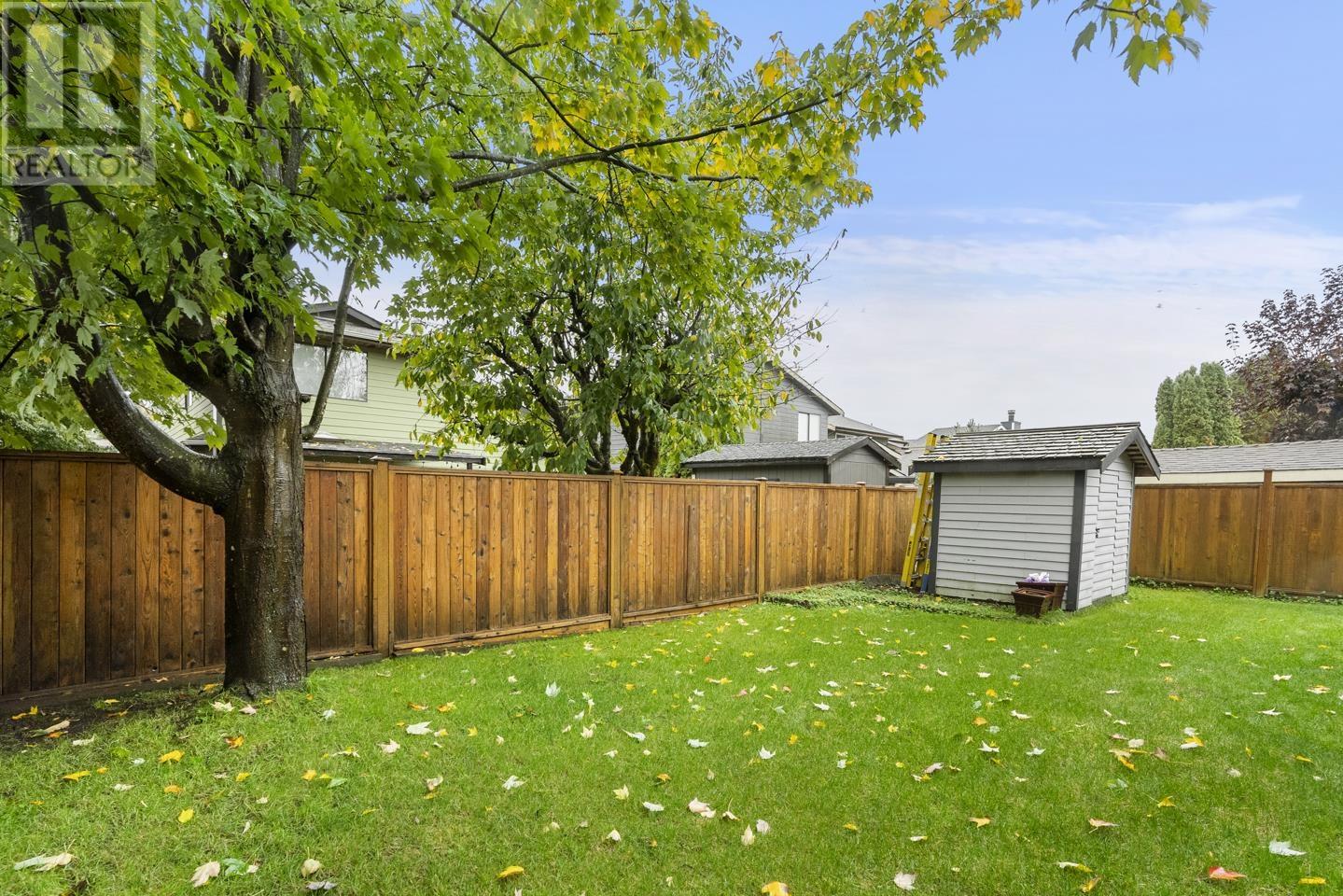 19054 117b Avenue, Pitt Meadows, British Columbia  V3Y 1Y1 - Photo 37 - R2826926