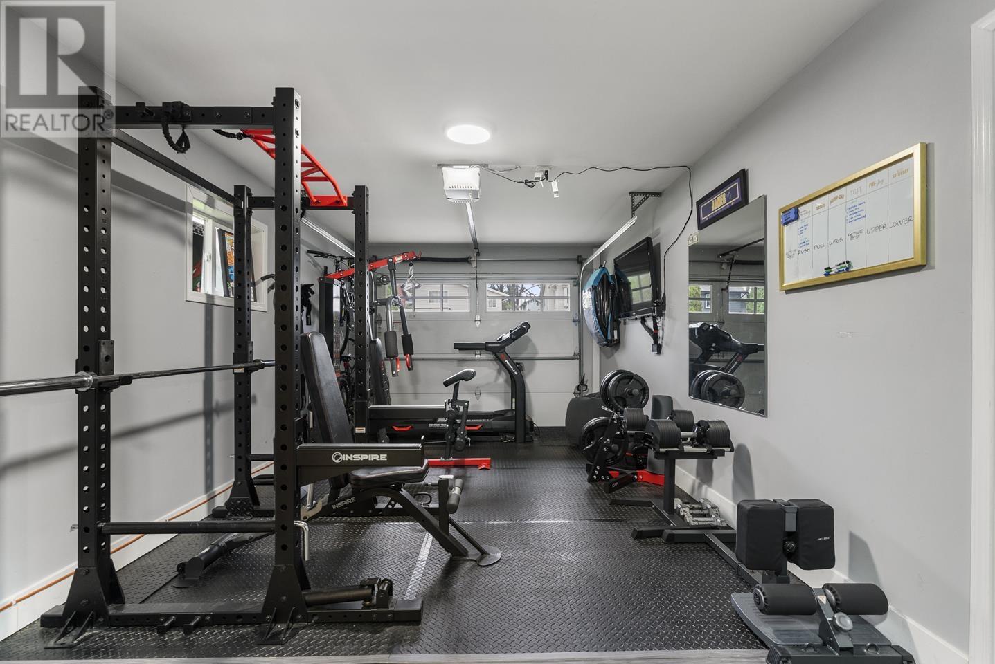 19054 117b Avenue, Pitt Meadows, British Columbia  V3Y 1Y1 - Photo 27 - R2826926