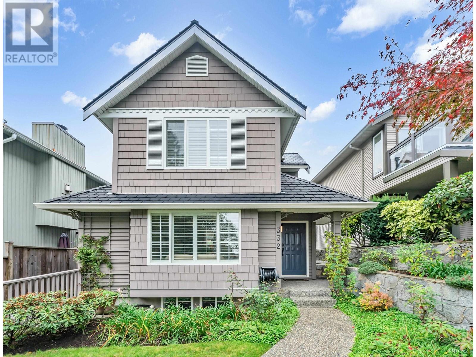 332 E 26TH STREET, north vancouver, British Columbia
