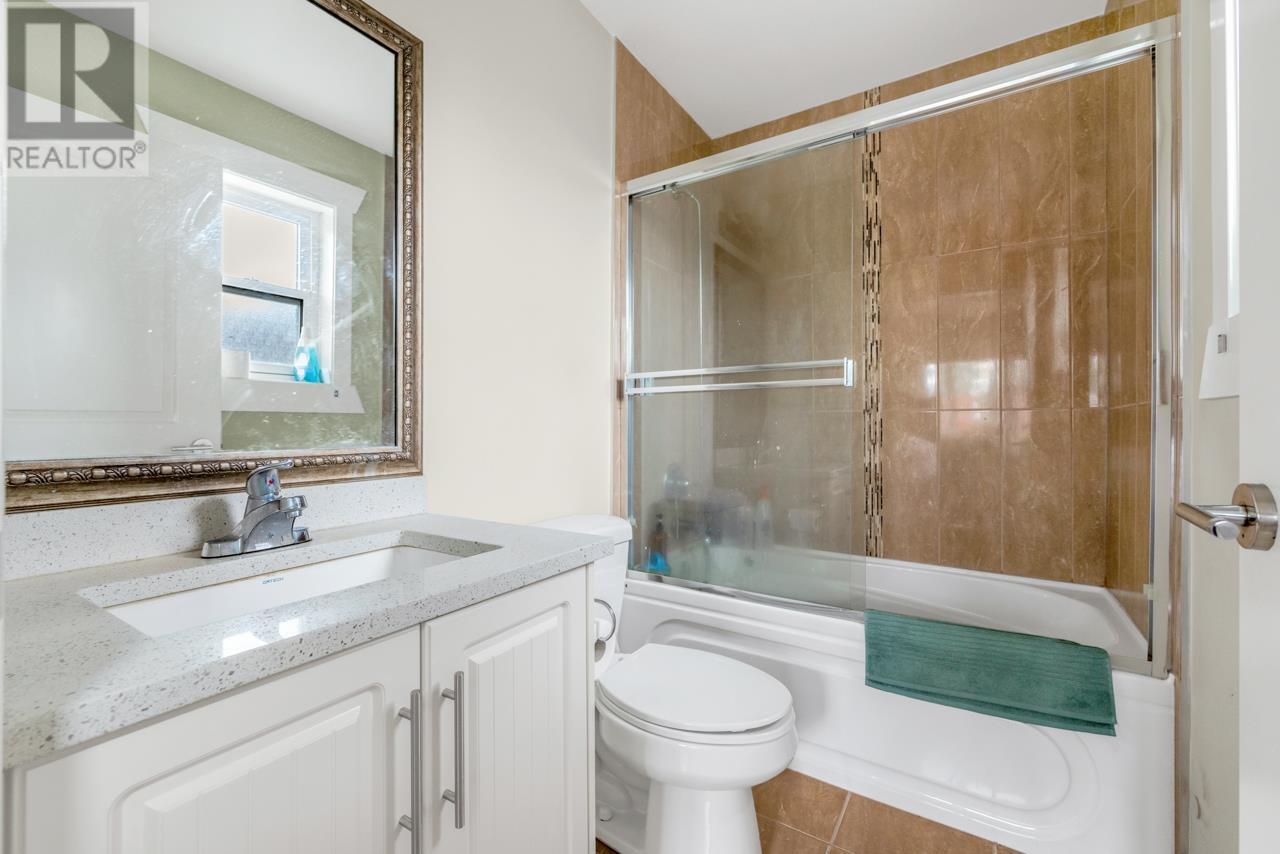 7052 Ramsay Avenue, Burnaby, British Columbia  V5E 3L2 - Photo 17 - R2827074