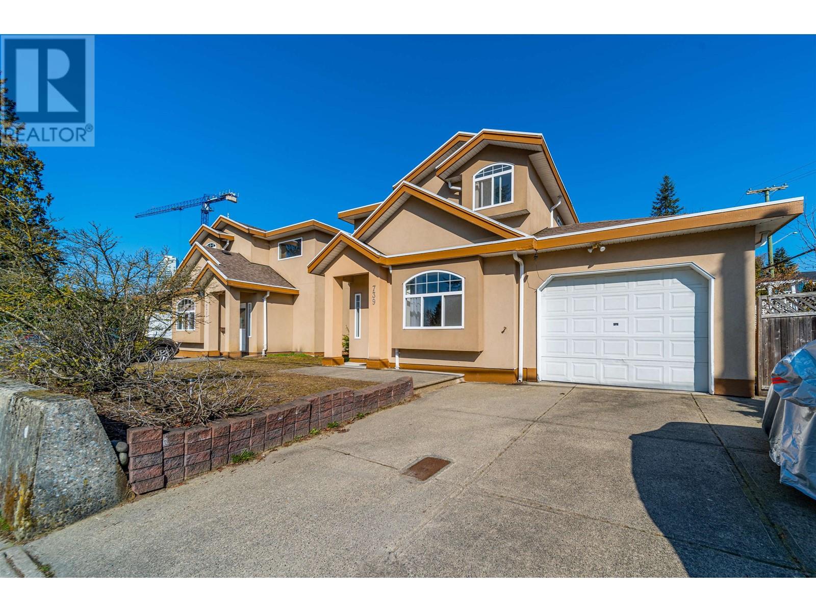 739 SMITH AVENUE, coquitlam, British Columbia