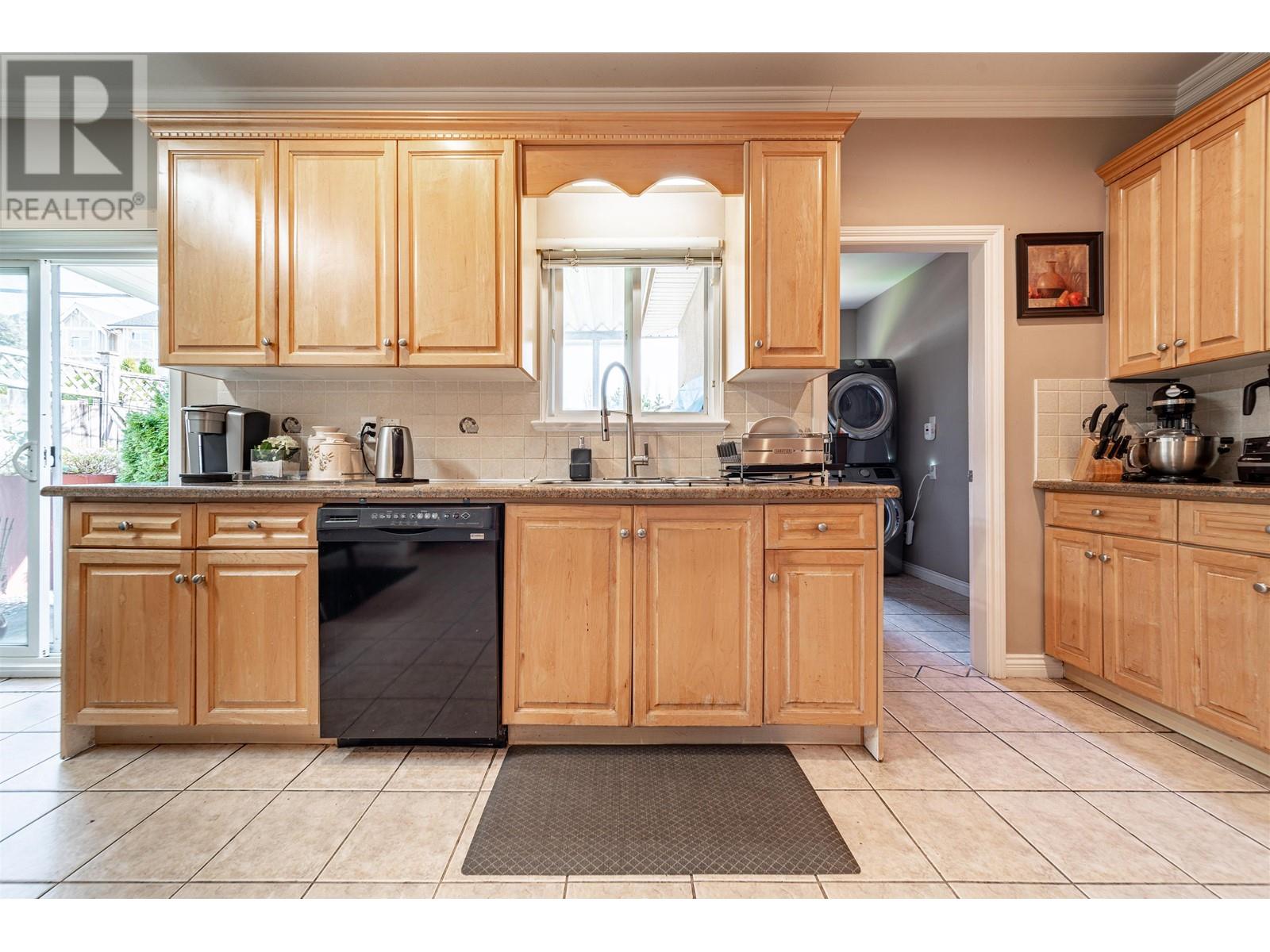 739 Smith Avenue, Coquitlam, British Columbia  V3J 2W8 - Photo 16 - R2759849