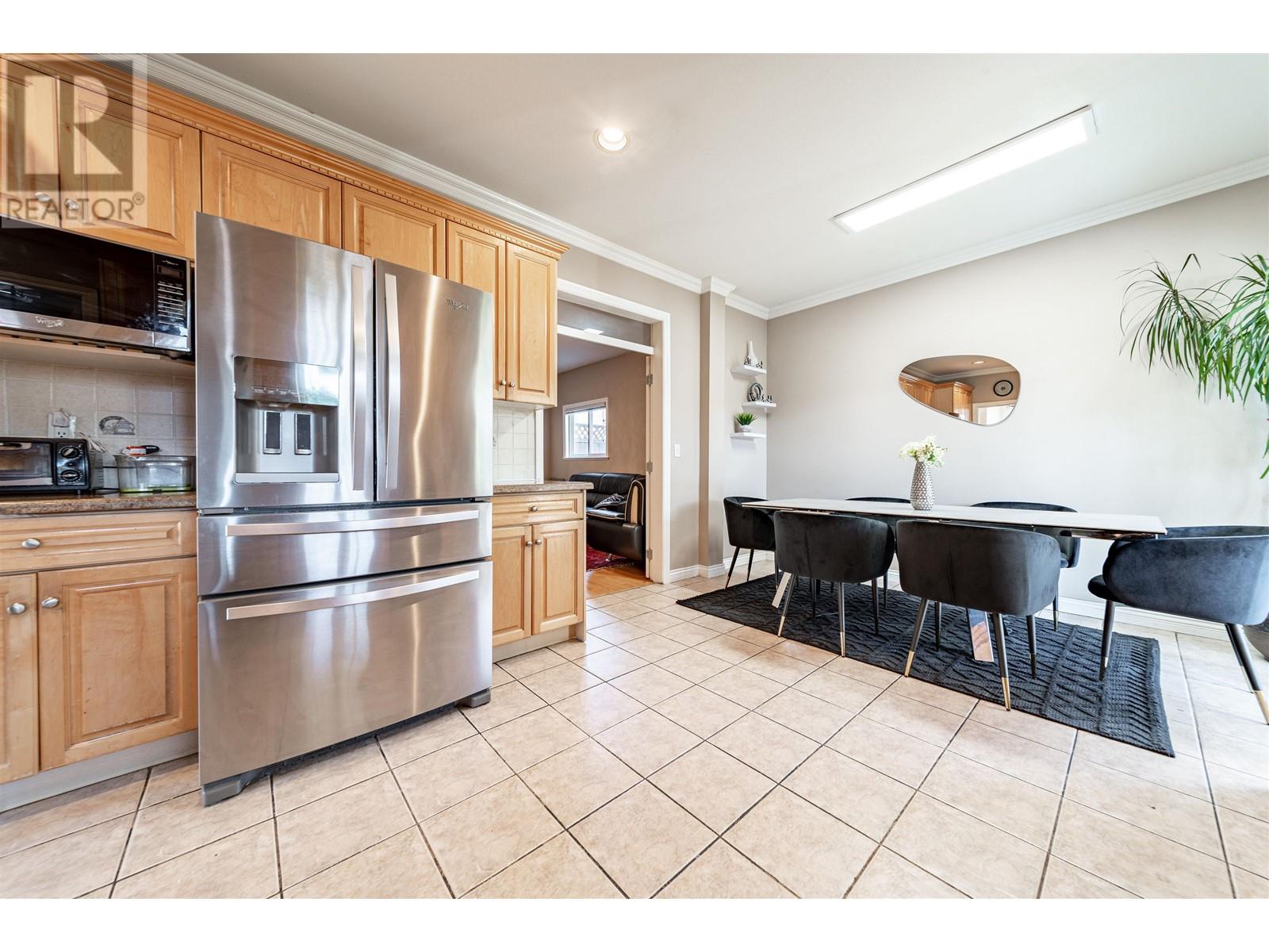 739 Smith Avenue, Coquitlam, British Columbia  V3J 2W8 - Photo 18 - R2759849