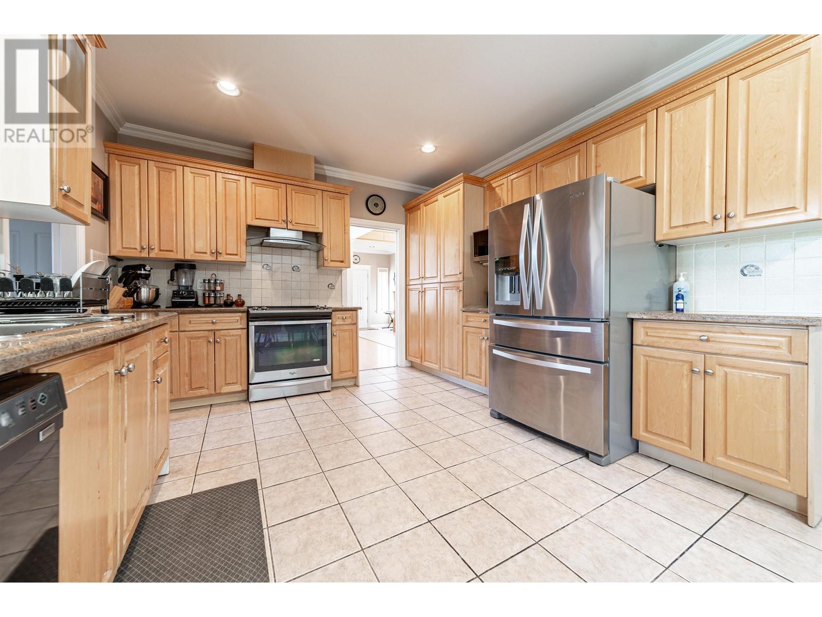 739 Smith Avenue, Coquitlam, British Columbia  V3J 2W8 - Photo 19 - R2759849