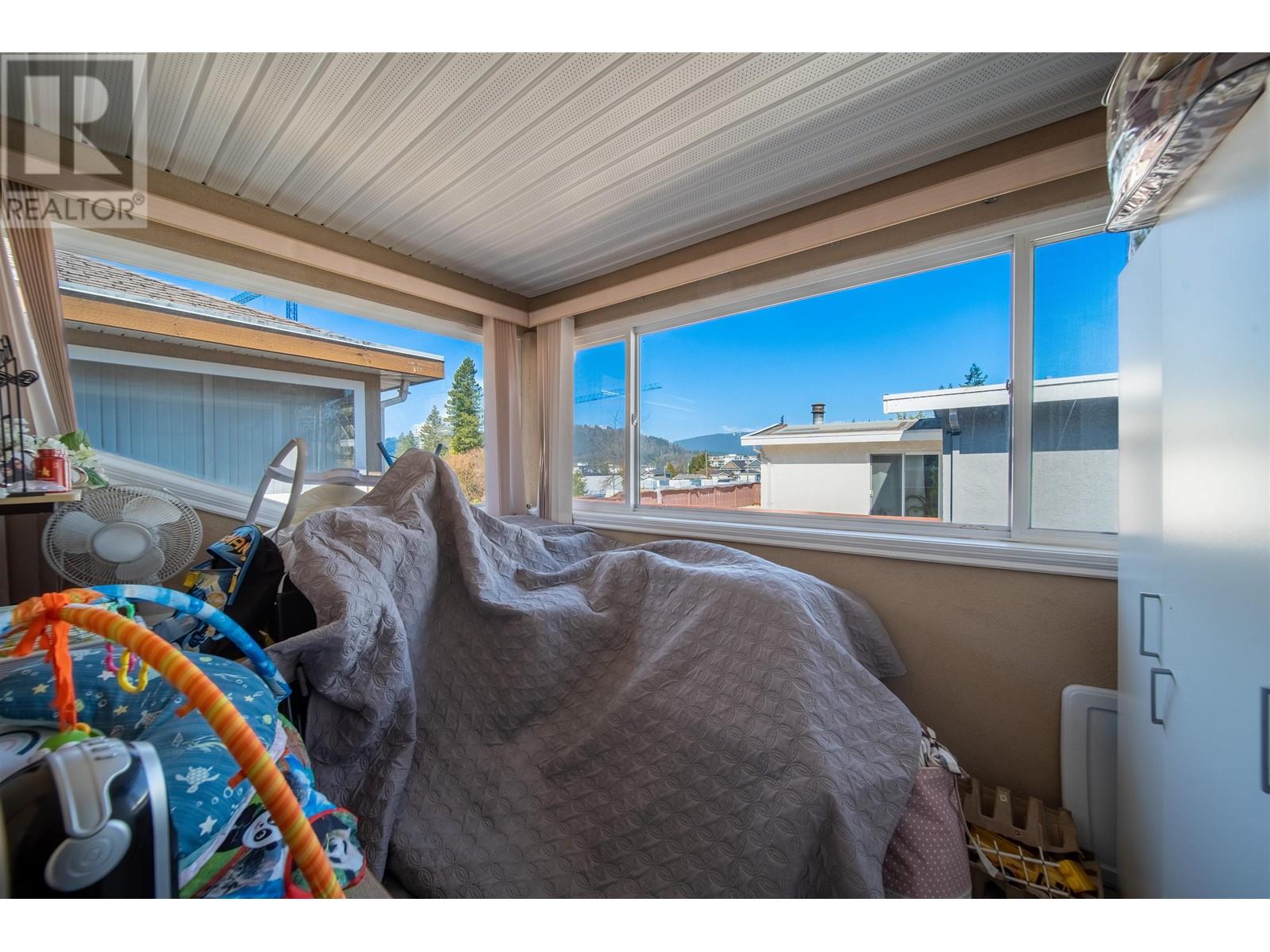 739 Smith Avenue, Coquitlam, British Columbia  V3J 2W8 - Photo 27 - R2759849