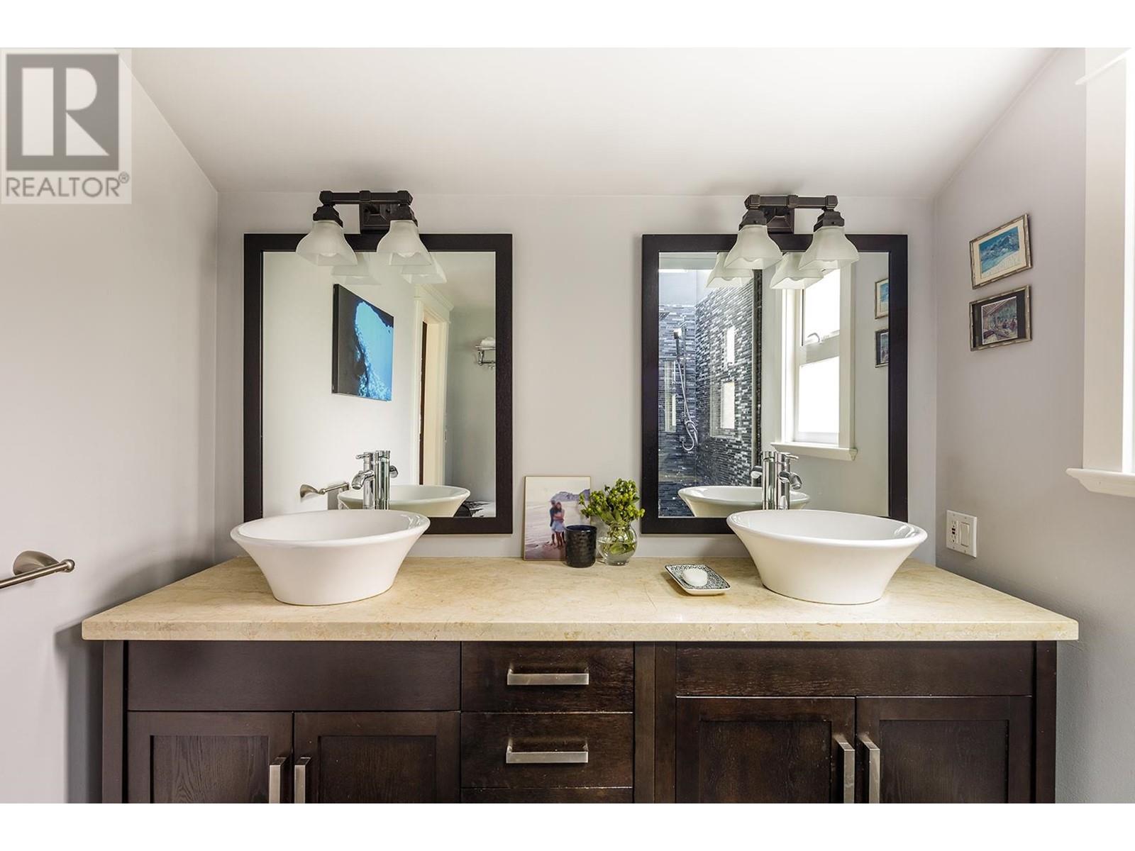 6265 Summit Avenue, West Vancouver, British Columbia  V7W 1Y3 - Photo 29 - R2814572