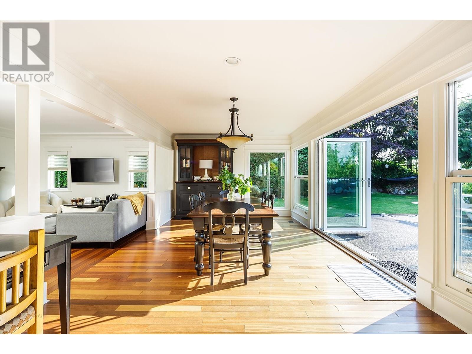 6265 Summit Avenue, West Vancouver, British Columbia  V7W 1Y3 - Photo 21 - R2814572
