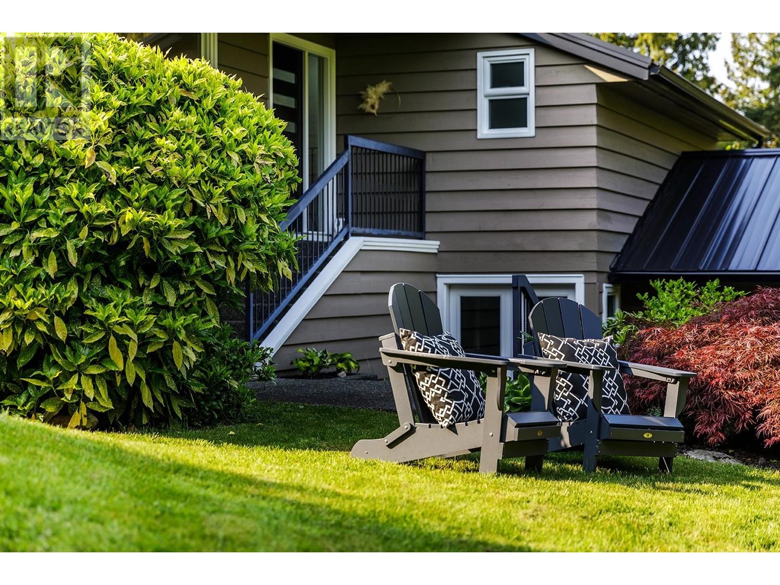 6265 Summit Avenue, West Vancouver, British Columbia  V7W 1Y3 - Photo 6 - R2814572
