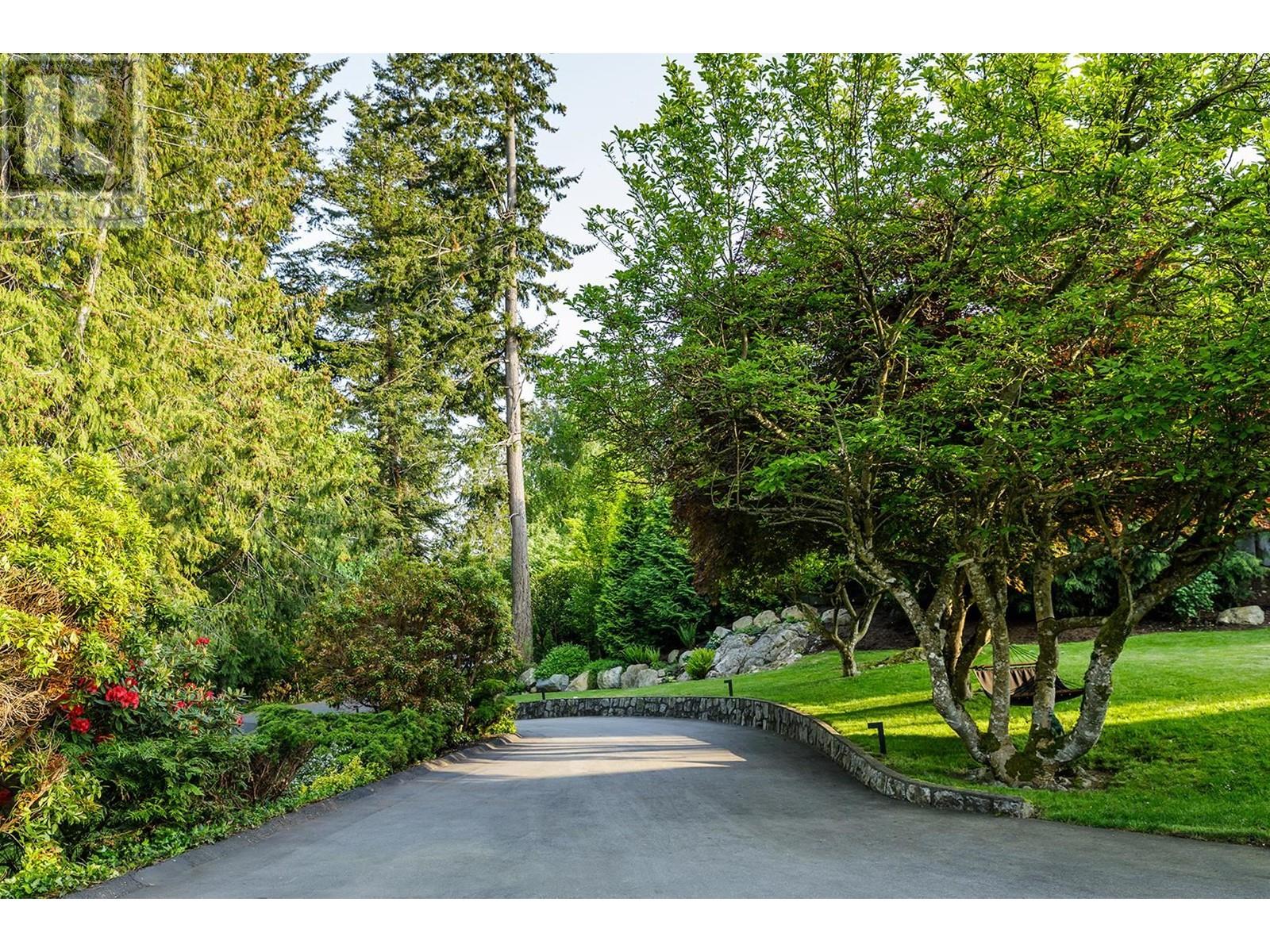 6265 Summit Avenue, West Vancouver, British Columbia  V7W 1Y3 - Photo 8 - R2814572