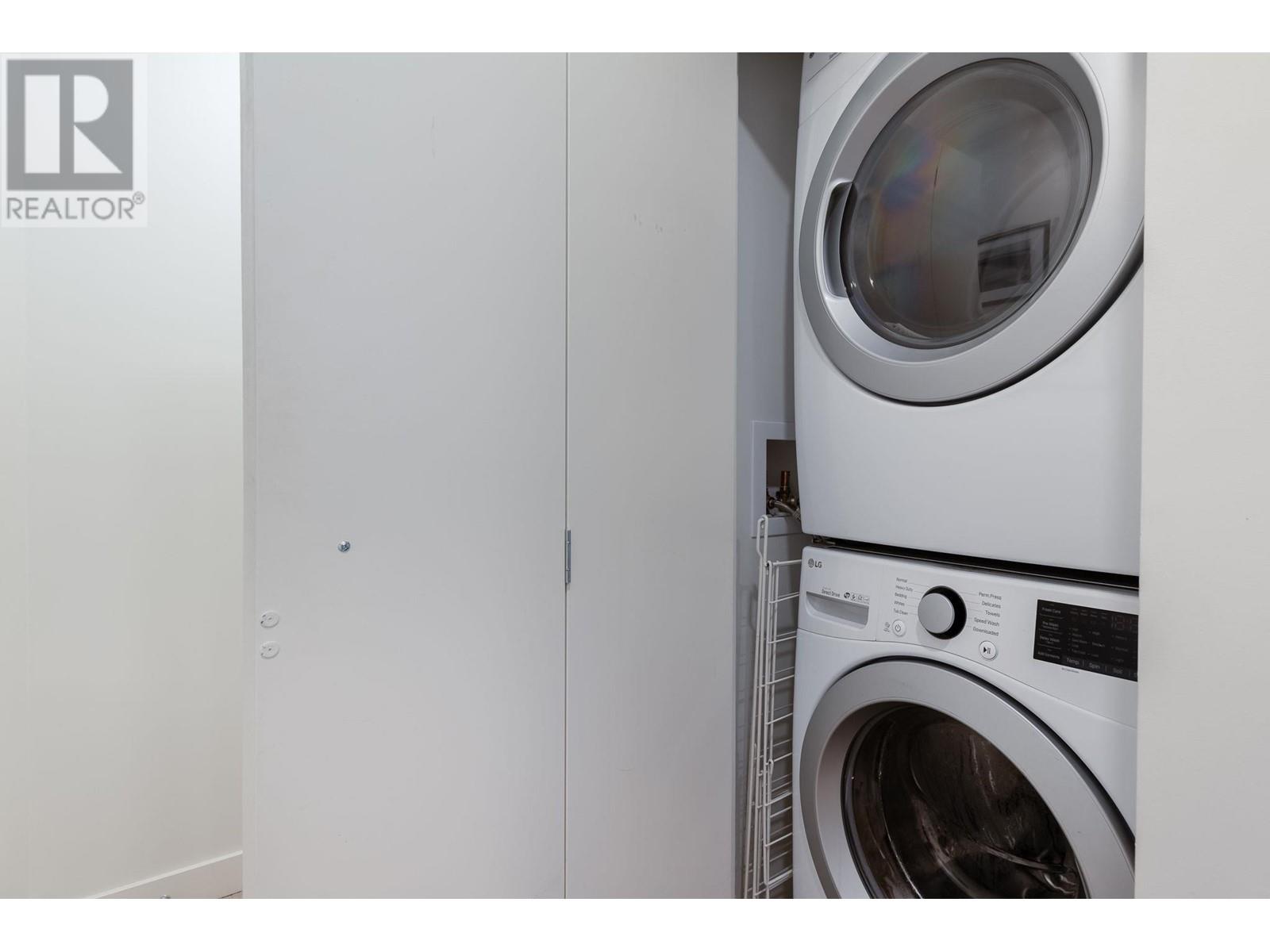113 649 E 3rd Street, North Vancouver, British Columbia  V7L 1G6 - Photo 31 - R2825718