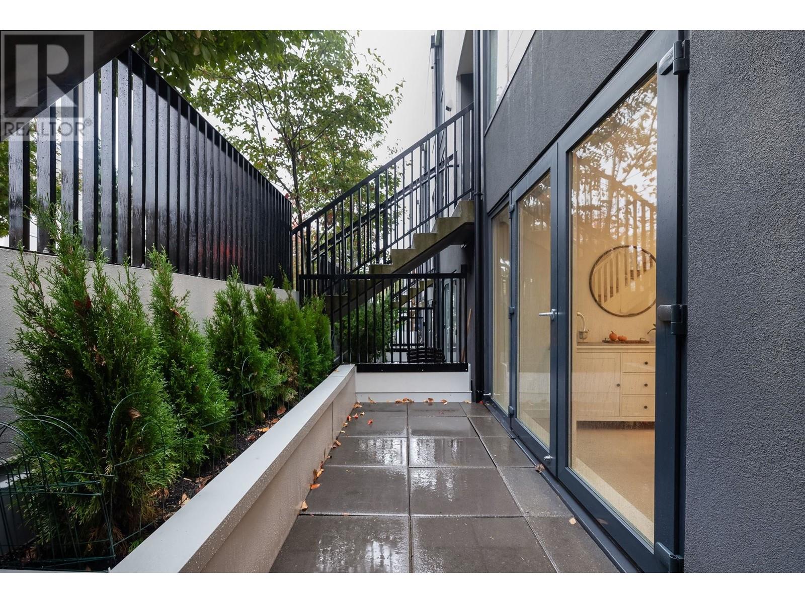 113 649 E 3rd Street, North Vancouver, British Columbia  V7L 1G6 - Photo 19 - R2825718