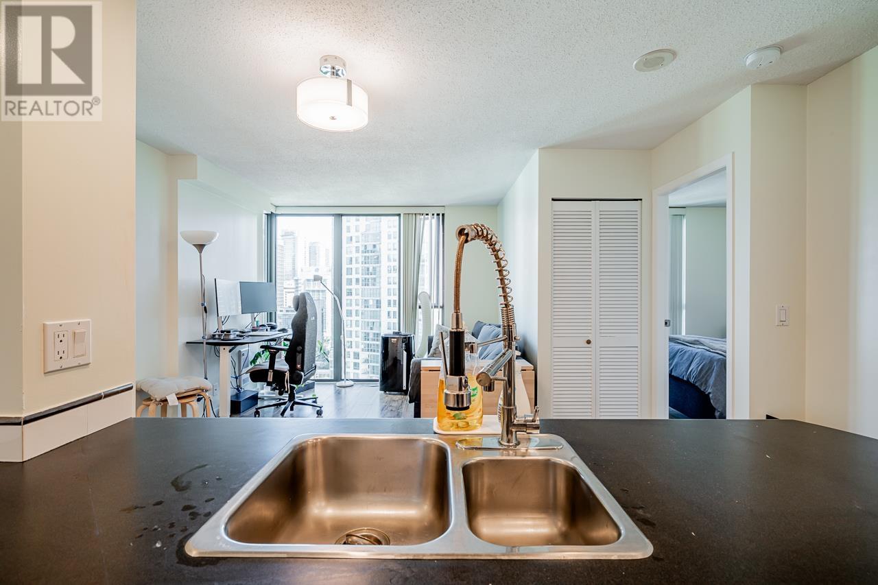 2001 1331 W Georgia Street, Vancouver, British Columbia  V6E 4P1 - Photo 10 - R2827094