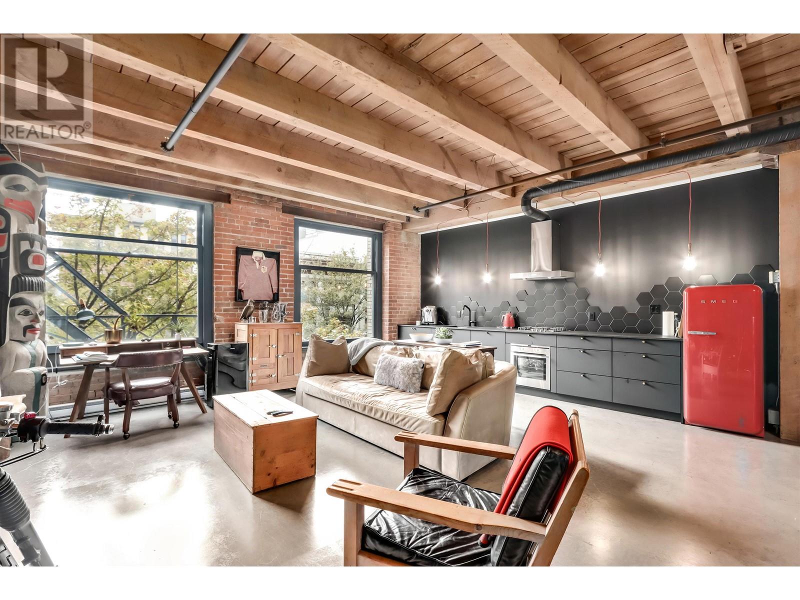 314 55 E CORDOVA STREET, vancouver, British Columbia