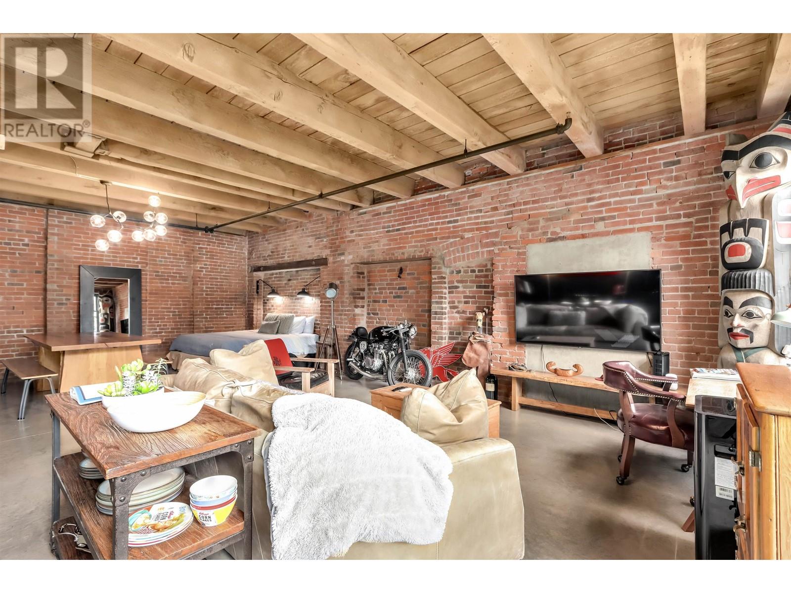 314 55 E Cordova Street, Vancouver, British Columbia  V6A 0A5 - Photo 3 - R2827113