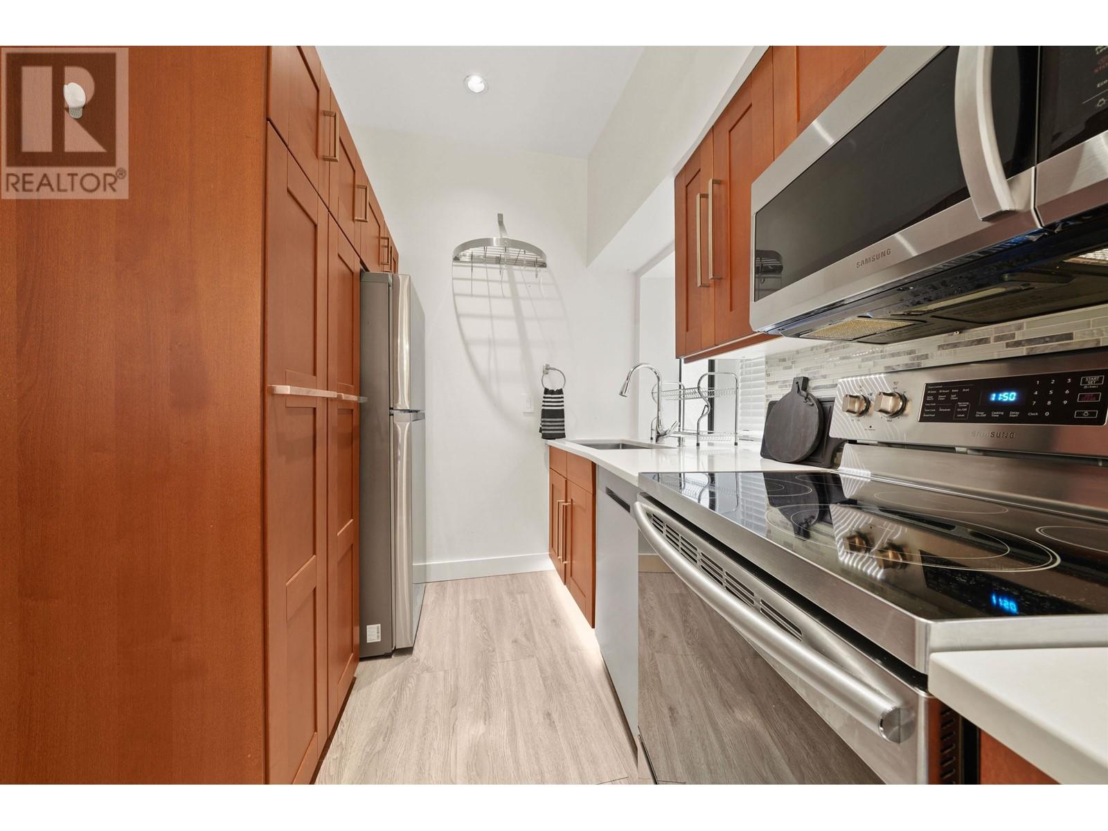 3 1115 W 10th Avenue, Vancouver, British Columbia  V6H 1J2 - Photo 14 - R2827117