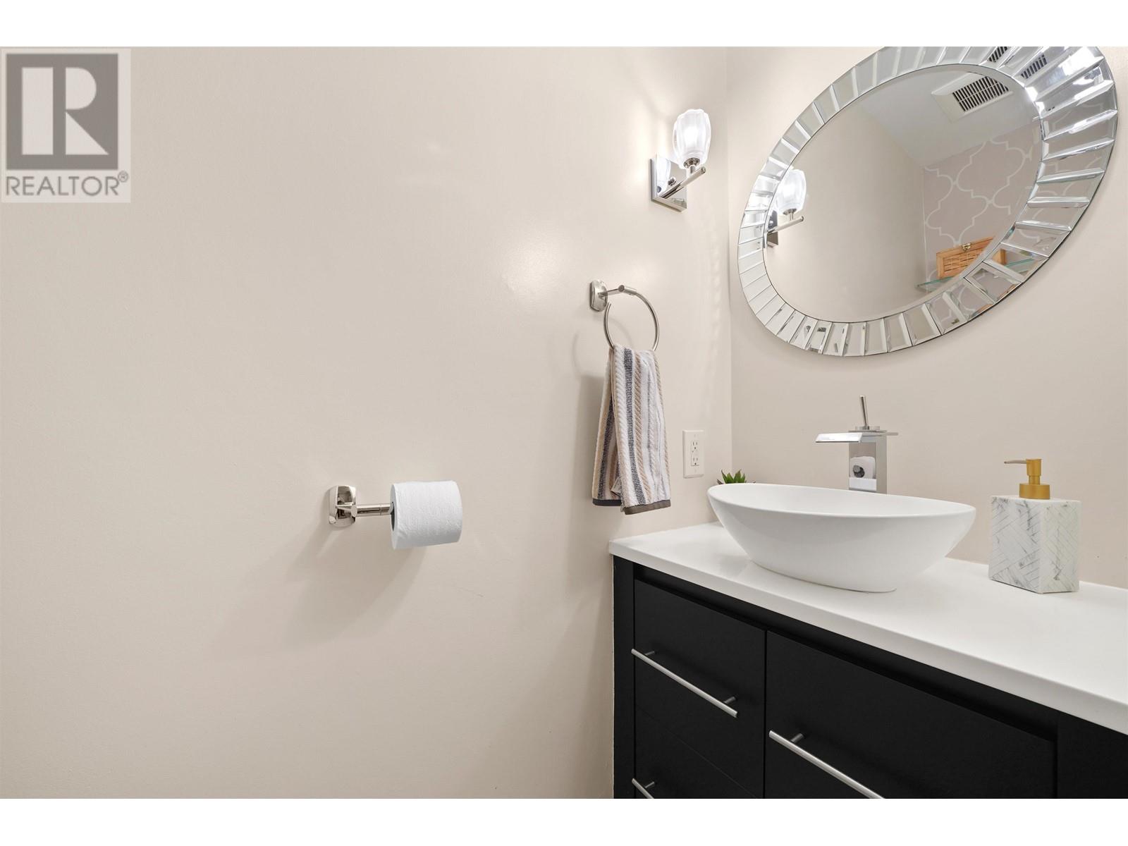 3 1115 W 10th Avenue, Vancouver, British Columbia  V6H 1J2 - Photo 19 - R2827117