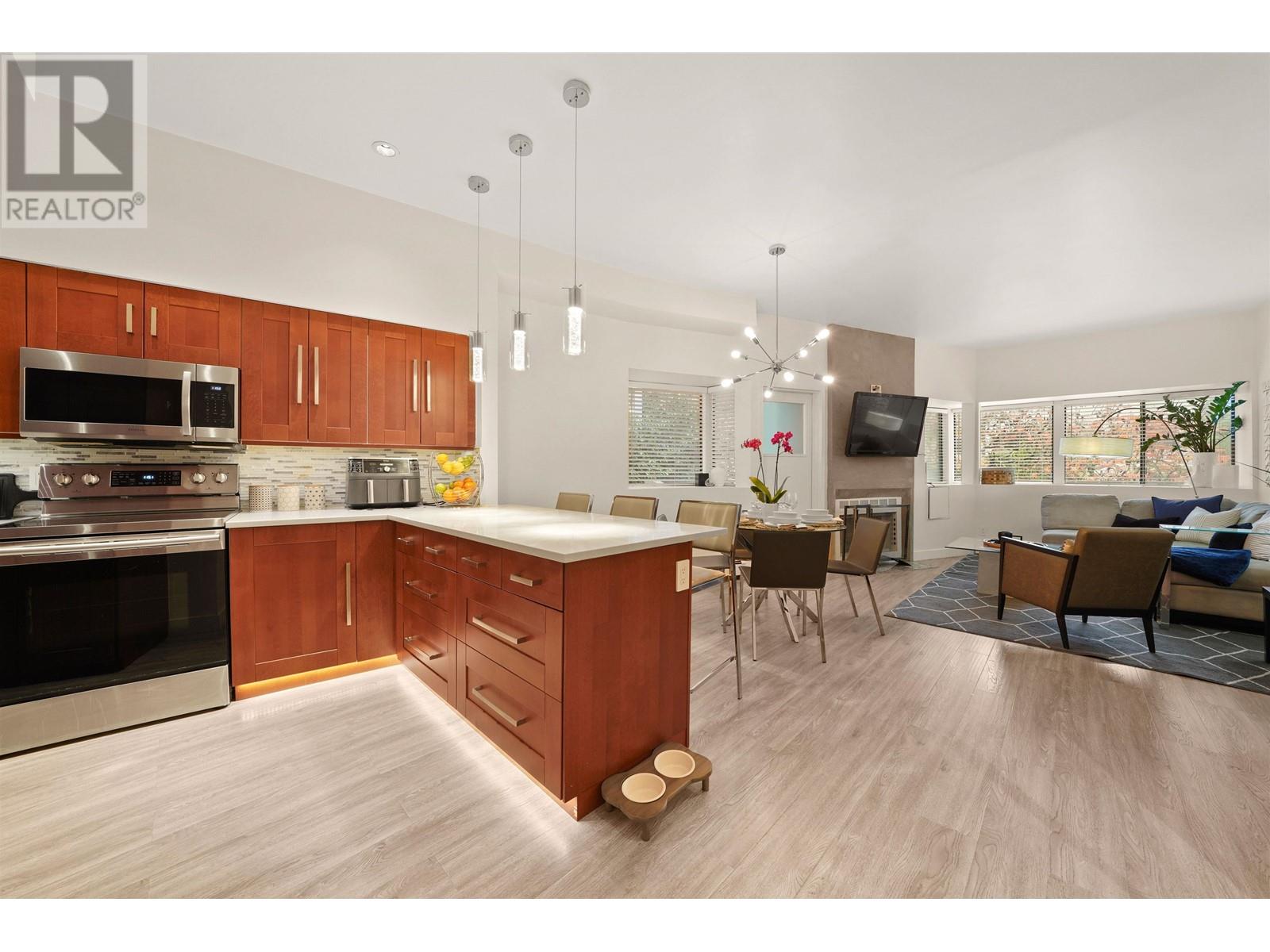 3 1115 W 10th Avenue, Vancouver, British Columbia  V6H 1J2 - Photo 8 - R2827117