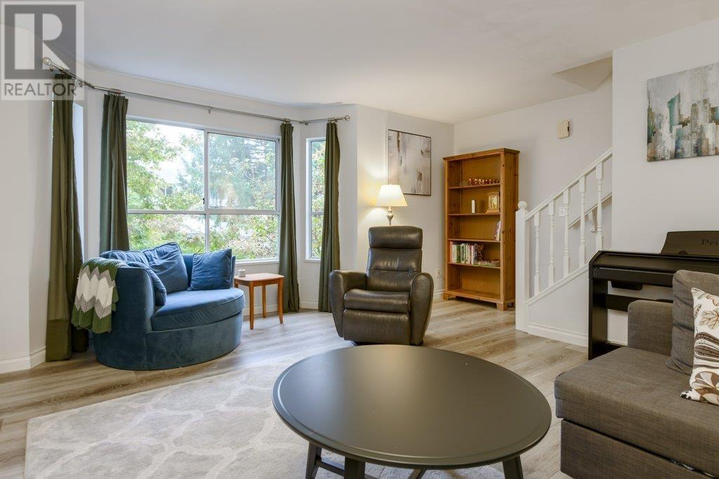16 3476 Coast Meridian Road, Port Coquitlam, British Columbia  V3B 7H6 - Photo 3 - R2827128