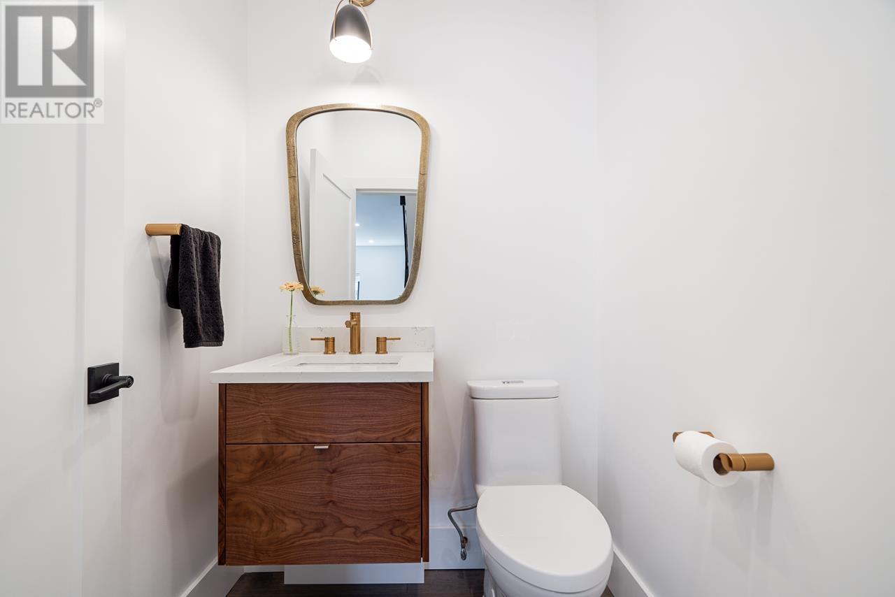 239 E 26th Avenue, Vancouver, British Columbia  V5V 2H2 - Photo 15 - R2827101