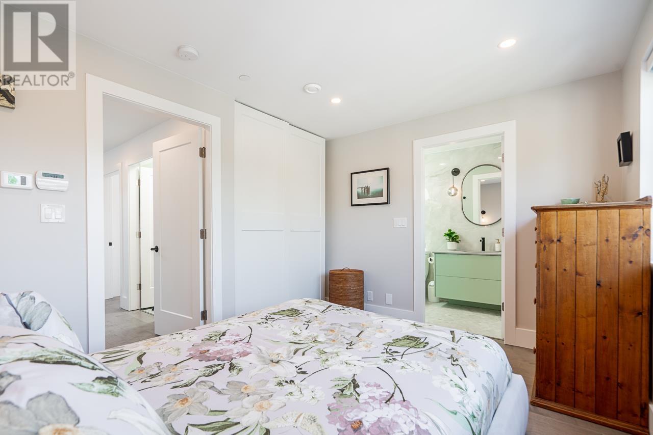 239 E 26th Avenue, Vancouver, British Columbia  V5V 2H2 - Photo 18 - R2827101