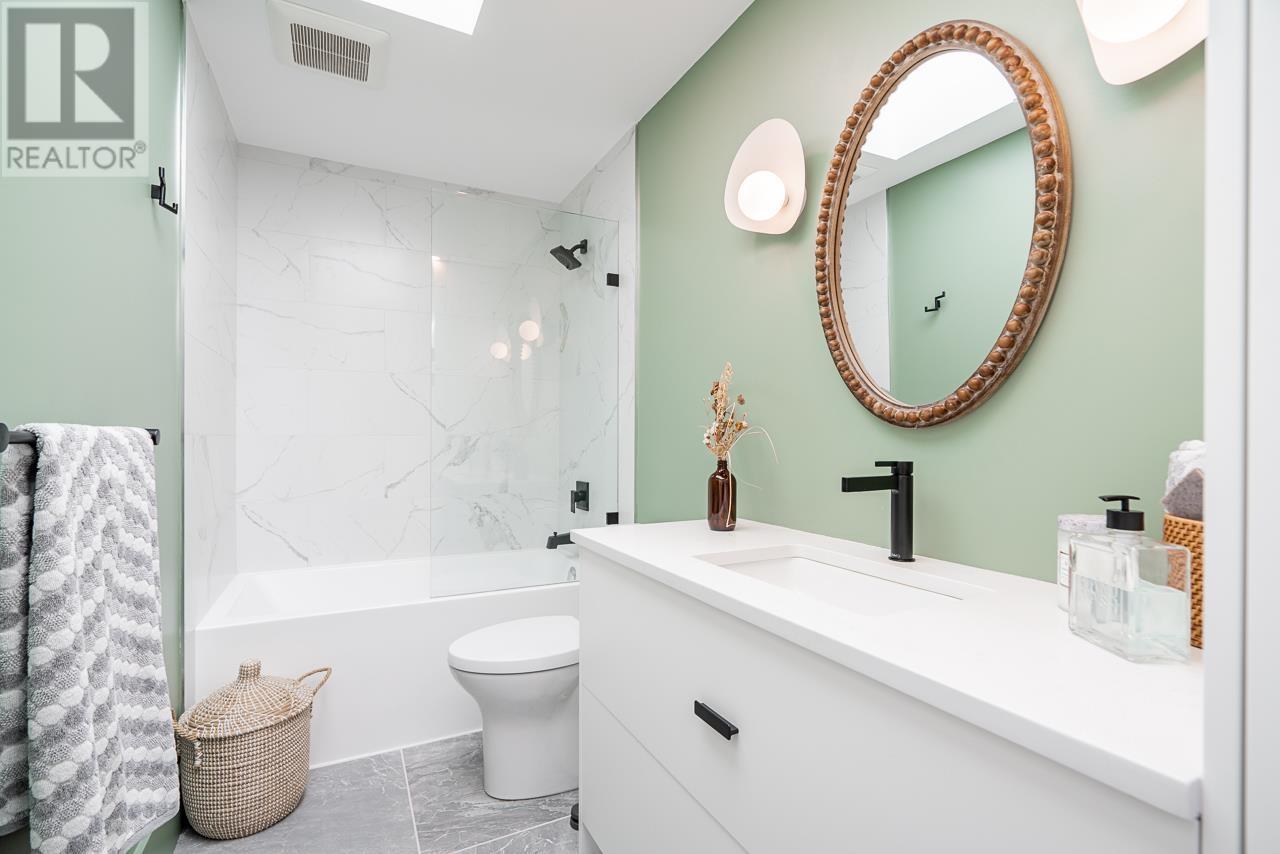 239 E 26th Avenue, Vancouver, British Columbia  V5V 2H2 - Photo 24 - R2827101