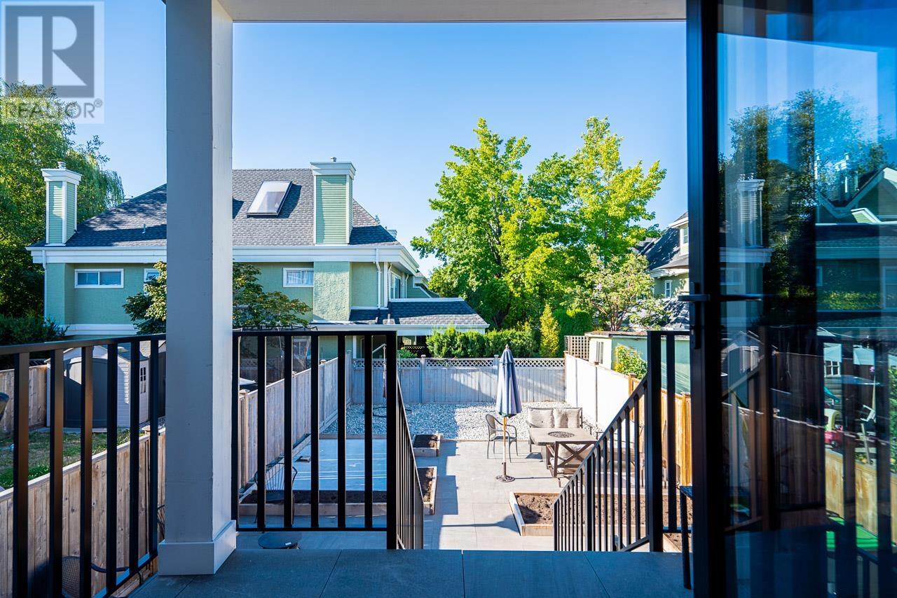 239 E 26th Avenue, Vancouver, British Columbia  V5V 2H2 - Photo 30 - R2827101