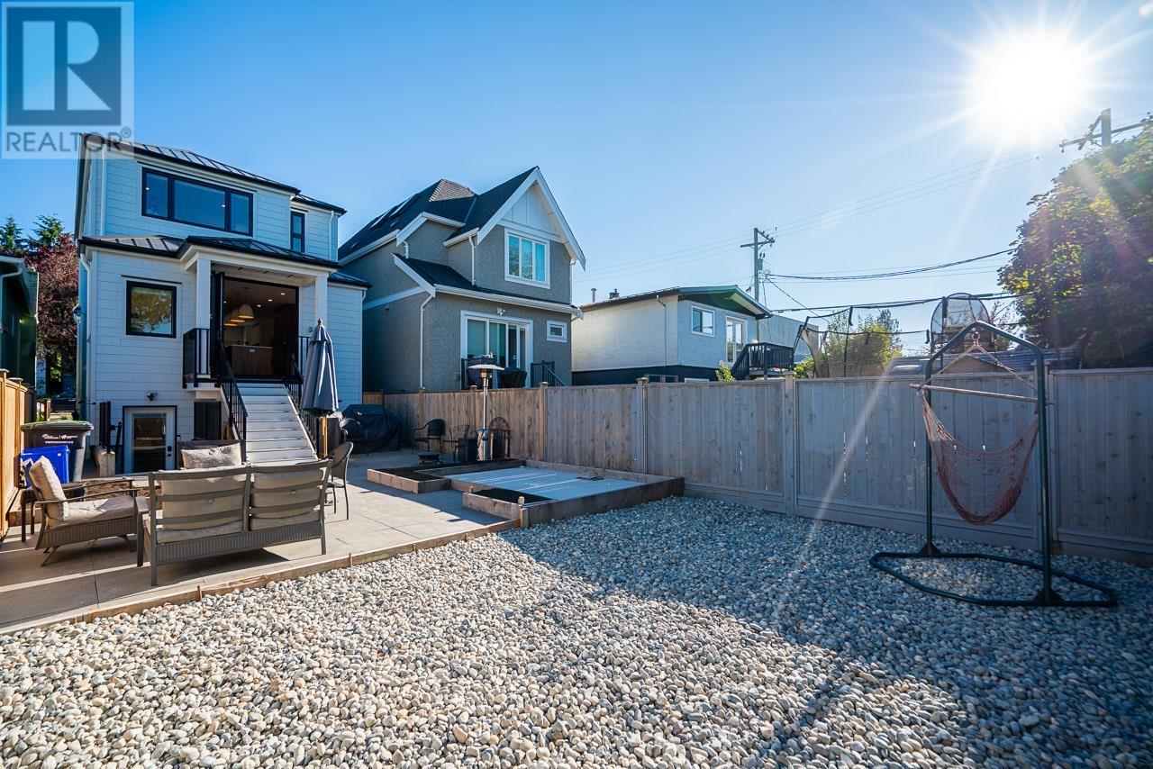 239 E 26th Avenue, Vancouver, British Columbia  V5V 2H2 - Photo 32 - R2827101