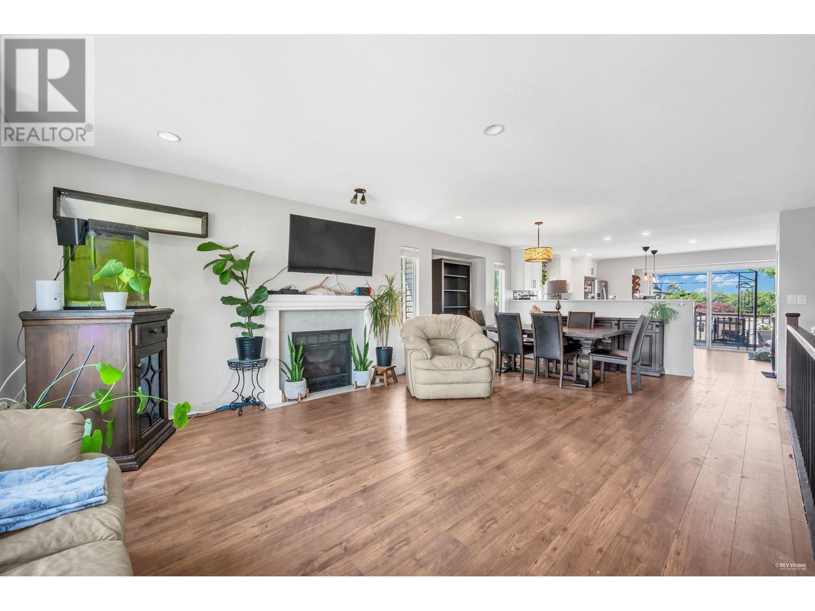 20361 Ospring Street, Maple Ridge, British Columbia  V2X 1K7 - Photo 16 - R2827139