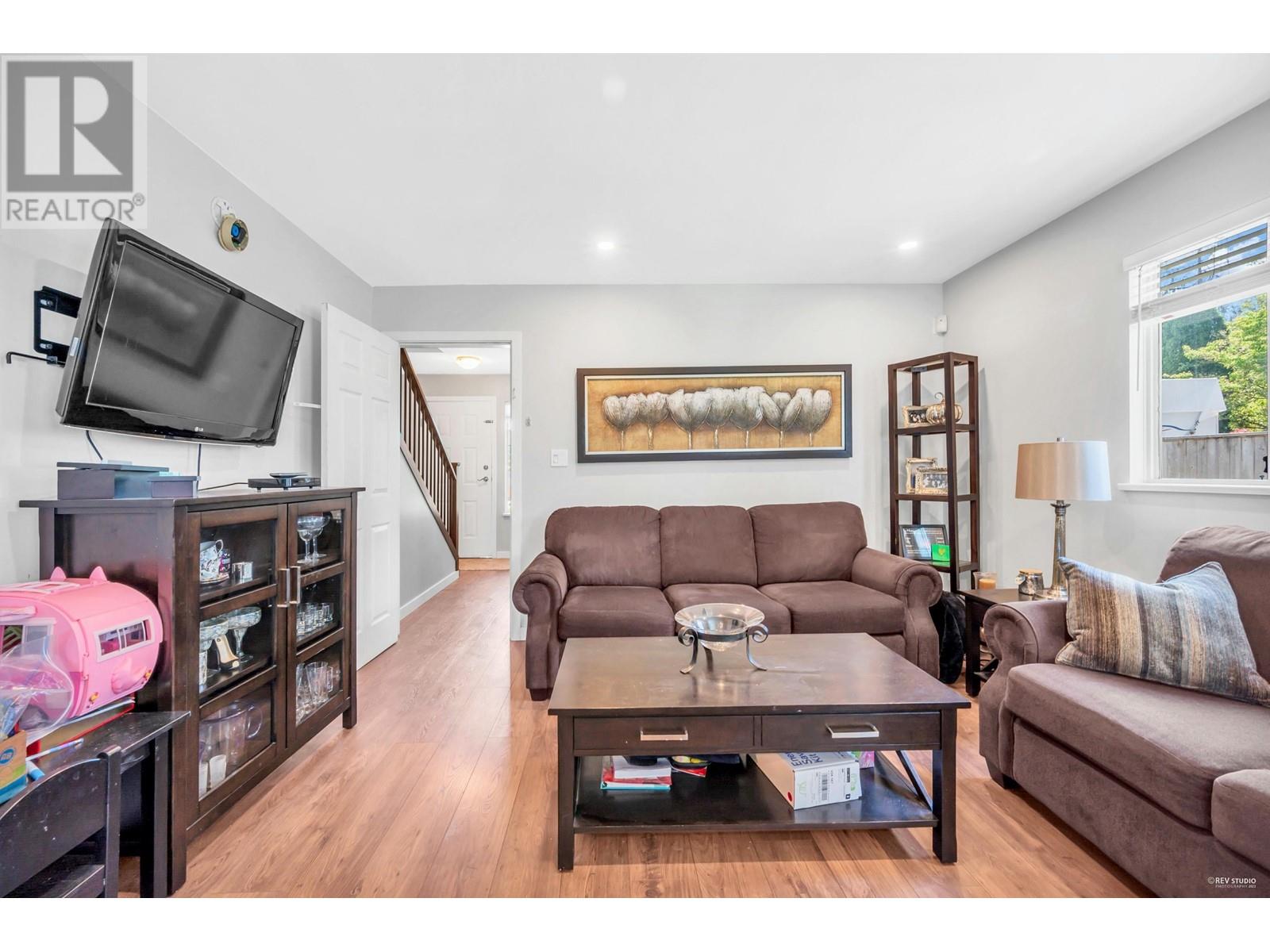 20361 Ospring Street, Maple Ridge, British Columbia  V2X 1K7 - Photo 37 - R2827139