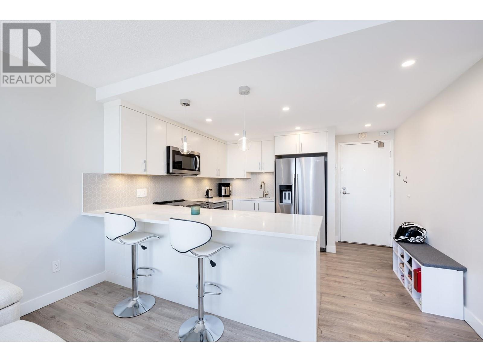 1601 320 Royal Avenue, New Westminster, British Columbia  V3L 5C6 - Photo 5 - R2822685