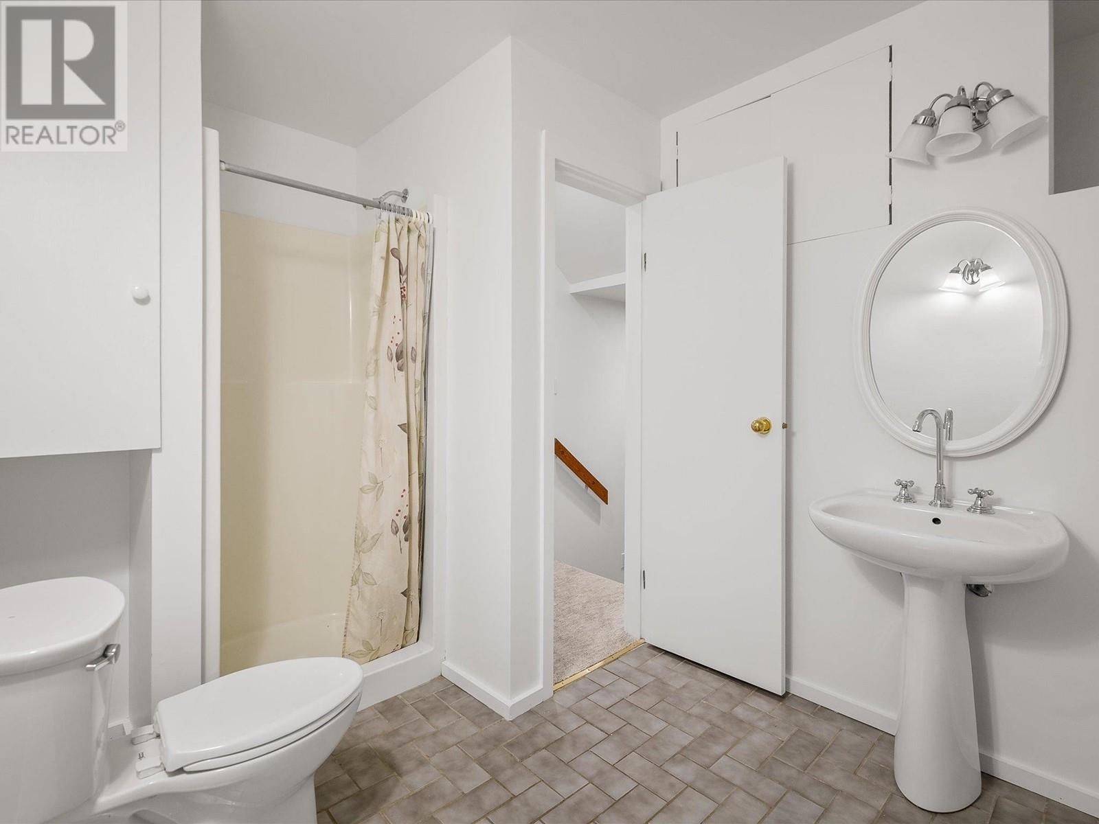 7308 S Fitzsimmons Road, Whistler, British Columbia  V8E 0E5 - Photo 18 - R2827055