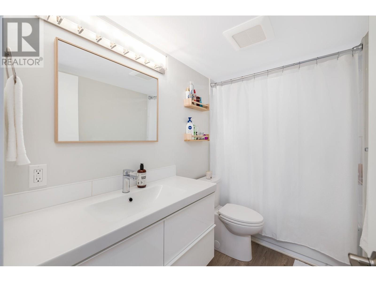 1601 320 Royal Avenue, New Westminster, British Columbia  V3L 5C6 - Photo 10 - R2822685