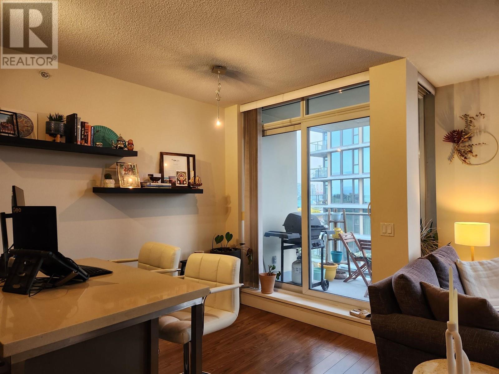 905 1833 Crowe Street, Vancouver, British Columbia  V5Y 0A2 - Photo 3 - R2826700