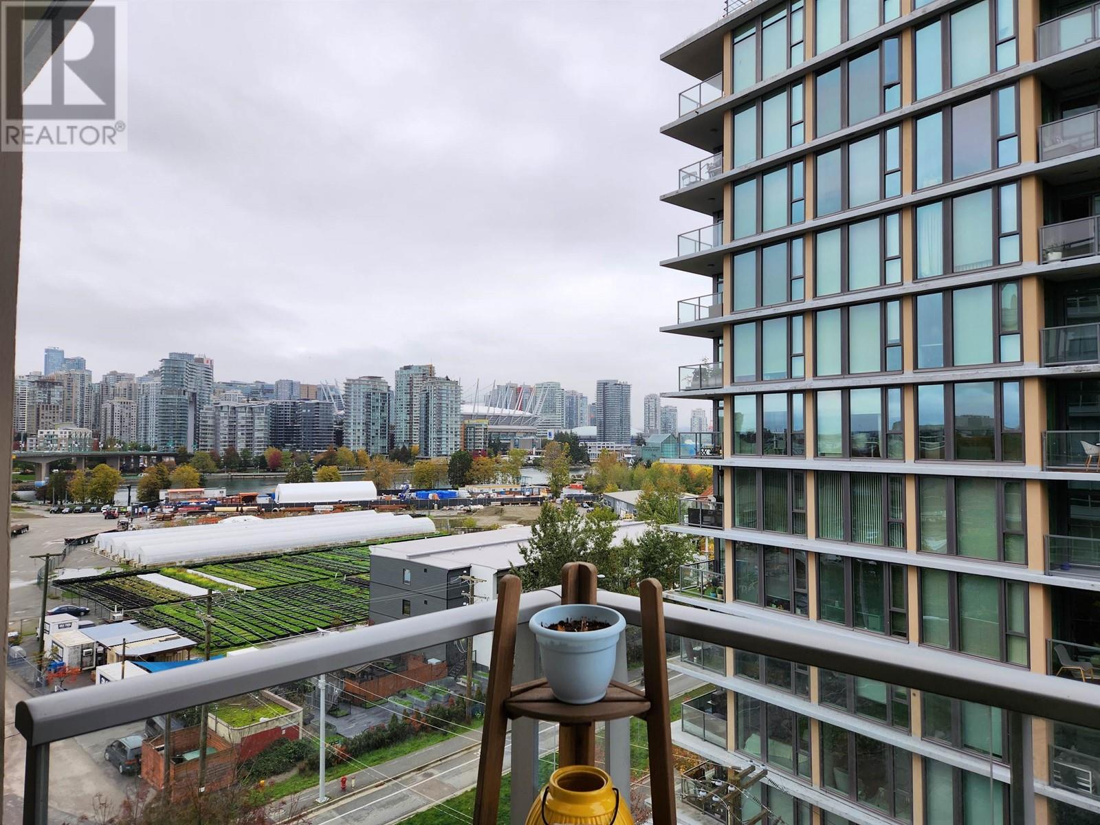 905 1833 Crowe Street, Vancouver, British Columbia  V5Y 0A2 - Photo 2 - R2826700