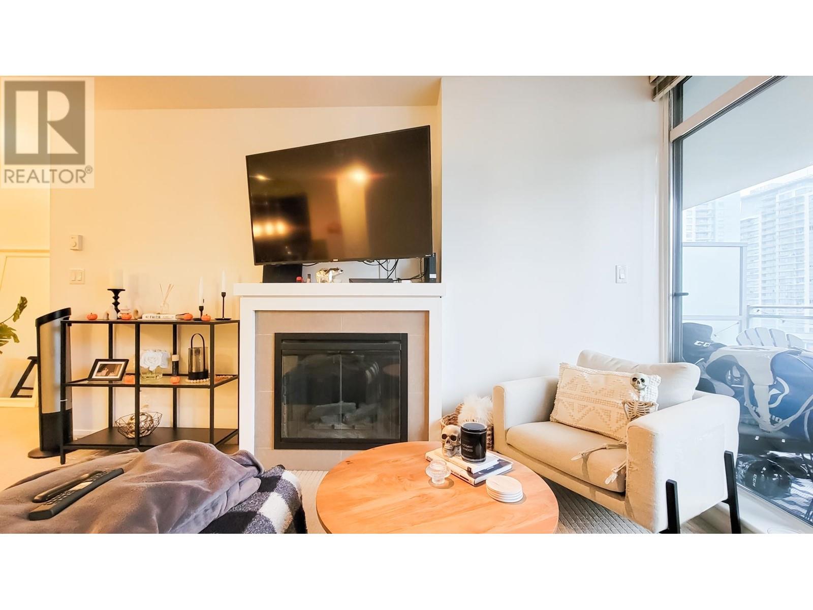 1209 888 Carnarvon Street, New Westminster, British Columbia  V3M 0C6 - Photo 4 - R2826623