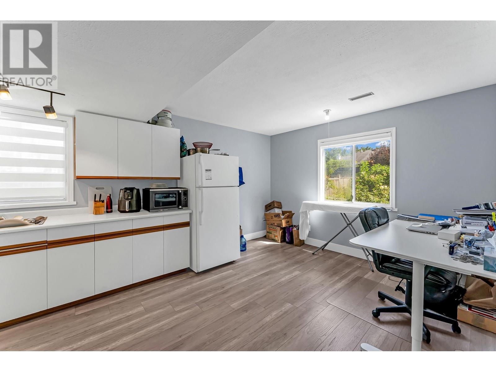 12326 Aurora Street, Maple Ridge, British Columbia  V2X 0J5 - Photo 27 - R2823424