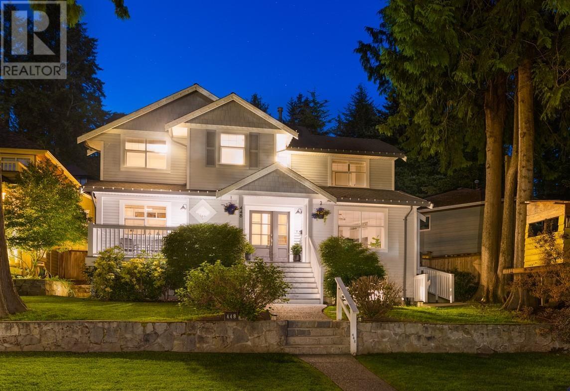 448 BRAND STREET, north vancouver, British Columbia