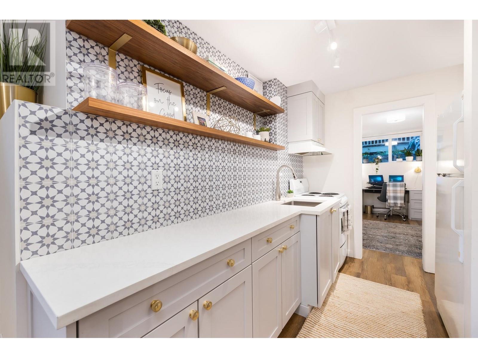 448 Brand Street, North Vancouver, British Columbia  V7N 1G1 - Photo 30 - R2827150