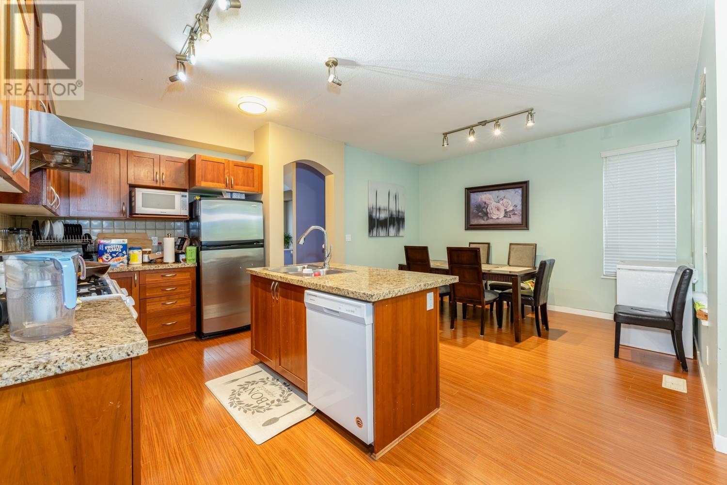 83 1380 Pinetree Way, Coquitlam, British Columbia  V3E 3S6 - Photo 9 - R2826974