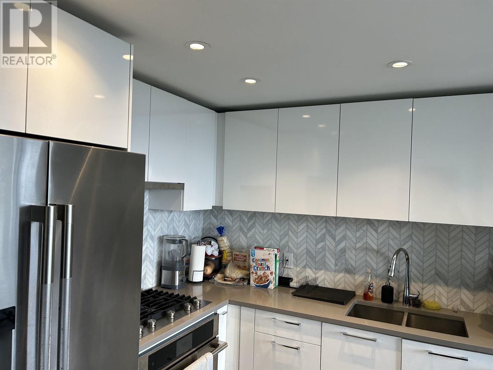 705 3581 E Kent Avenue North, Vancouver, British Columbia  V5S 0H6 - Photo 12 - R2827129