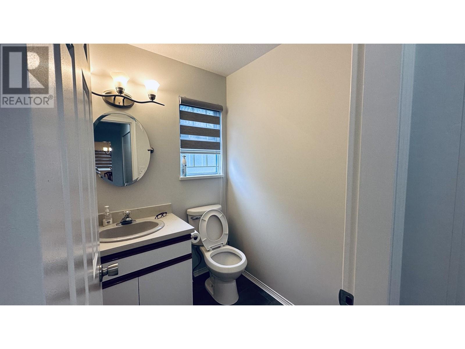 7760 17th Avenue, Burnaby, British Columbia  V3N 1L9 - Photo 20 - R2826680