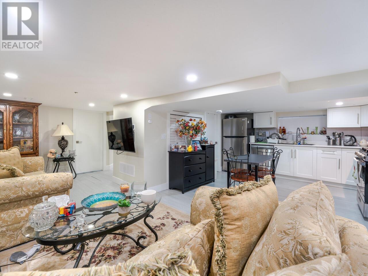 4389 Quebec Street, Vancouver, British Columbia  V5V 3L4 - Photo 6 - R2826486