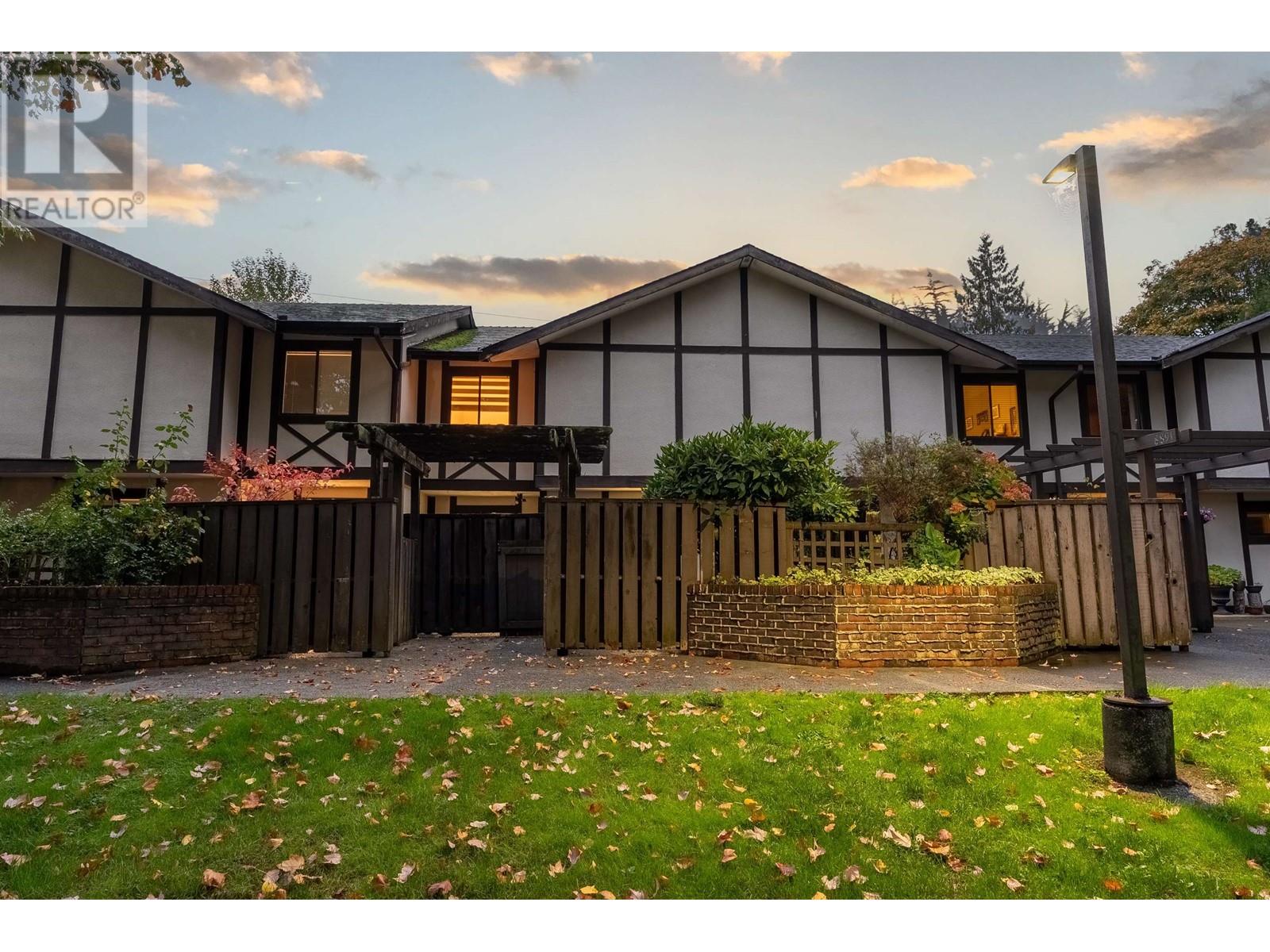 8893 HORNE STREET, burnaby, British Columbia