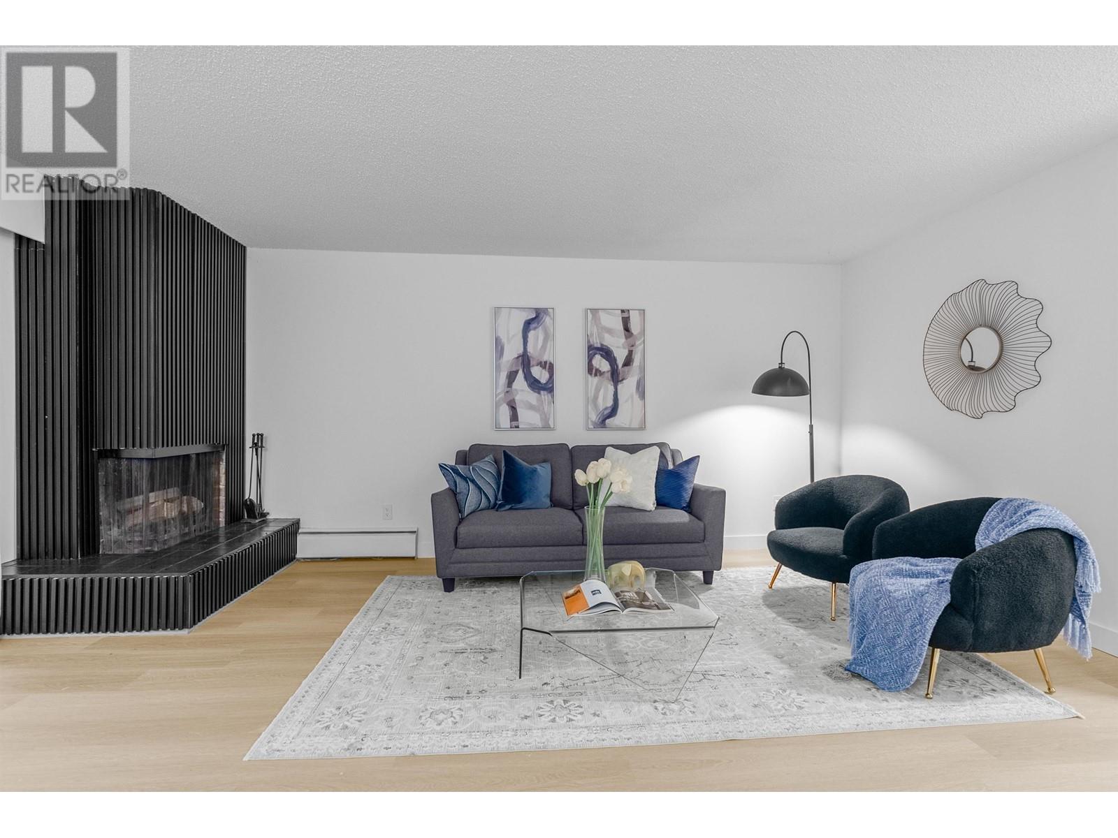 8893 Horne Street, Burnaby, British Columbia  V3N 4J8 - Photo 3 - R2825465