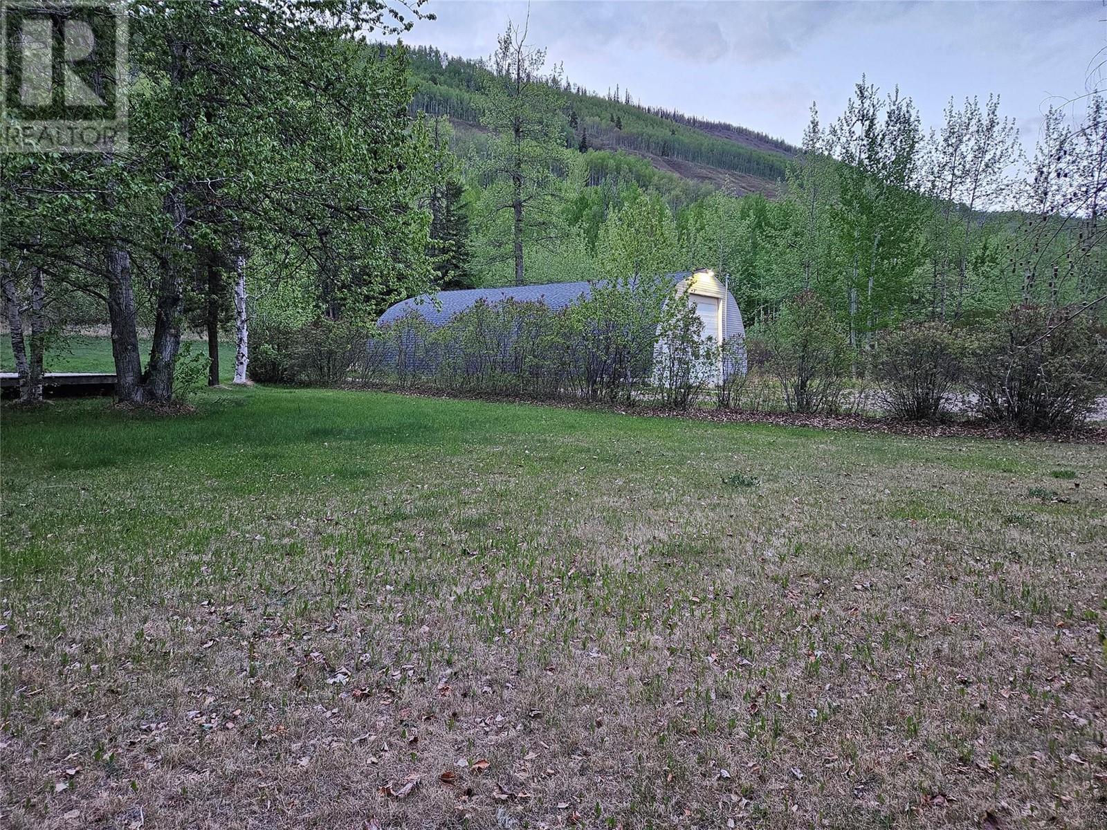 6572 Farnsworth Road, Chetwynd, British Columbia  V0C 1J0 - Photo 2 - 201462