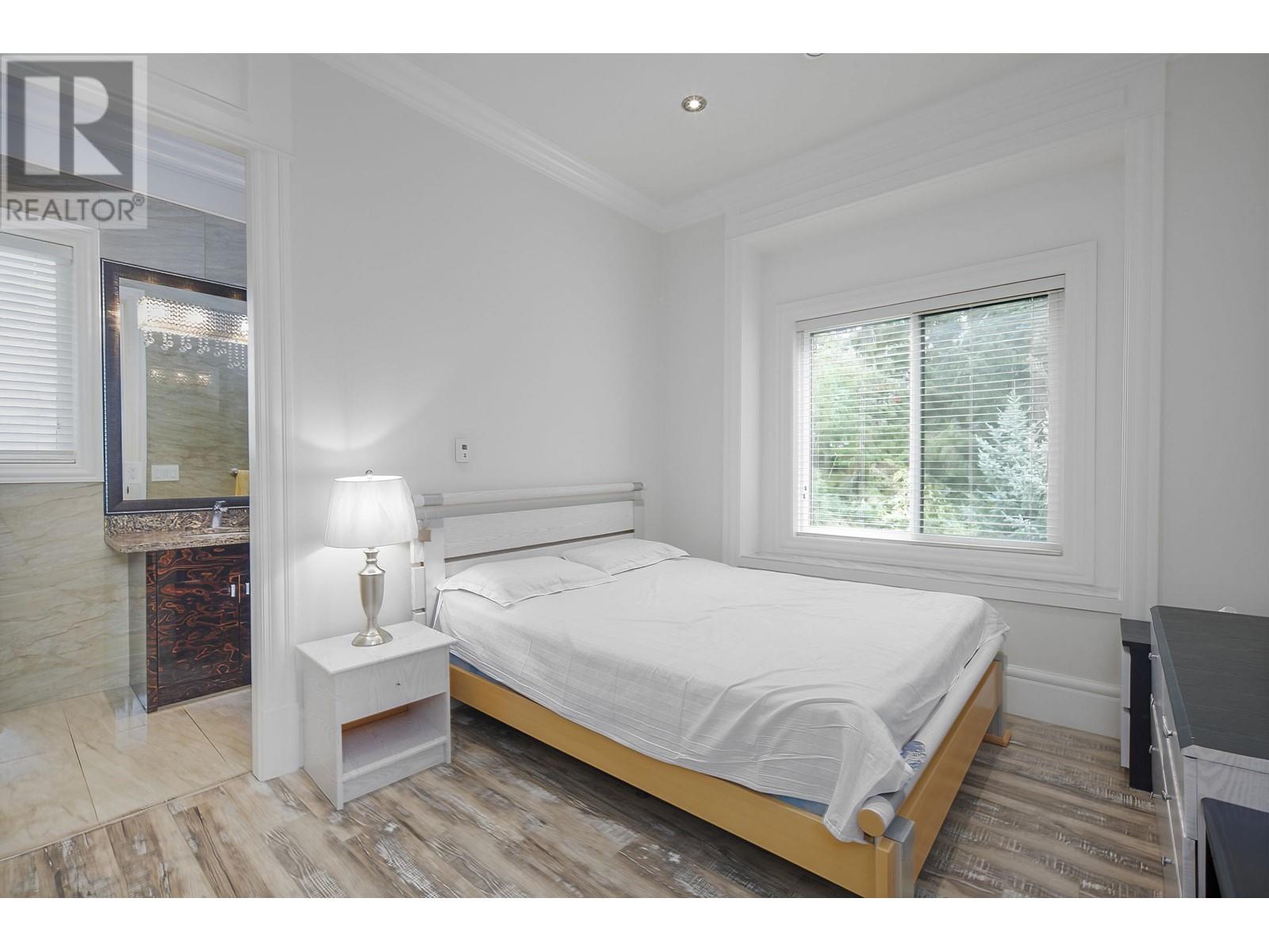 6831 Camsell Crescent, Richmond, British Columbia  V7C 2M9 - Photo 39 - R2823942