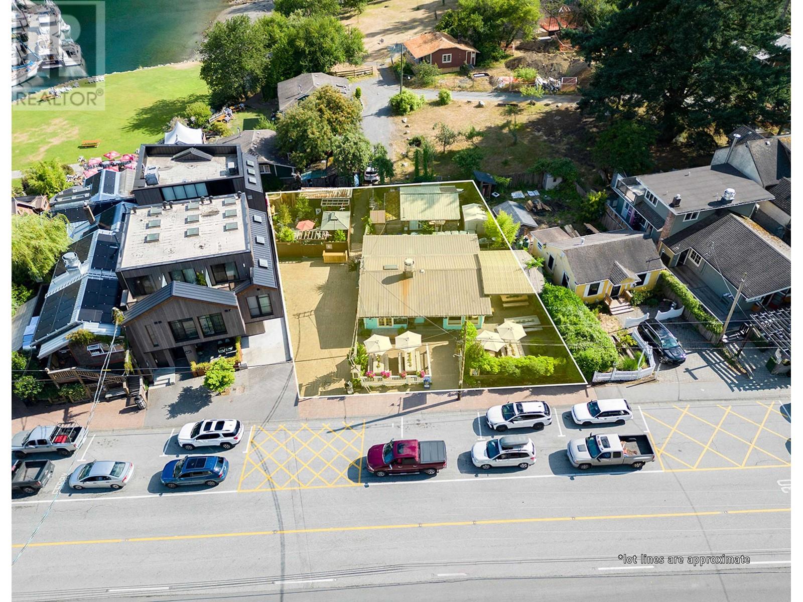 443B BOWEN ISLAND TRUNK ROAD, bowen island, British Columbia