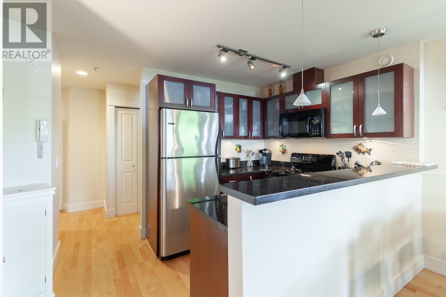 101 1586 W 11th Avenue, Vancouver, British Columbia  V6J 2B6 - Photo 13 - R2826753